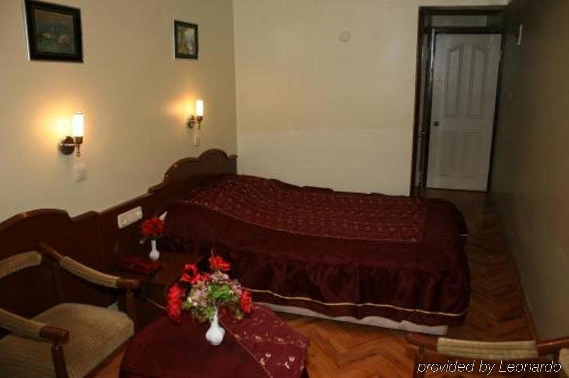 Hotel Grand Mark Istanbul Rum bild