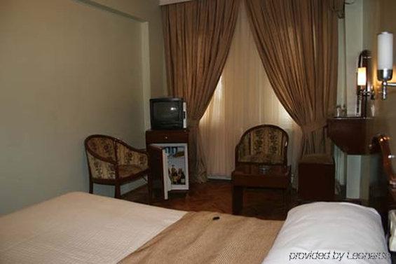 Hotel Grand Mark Istanbul Rum bild